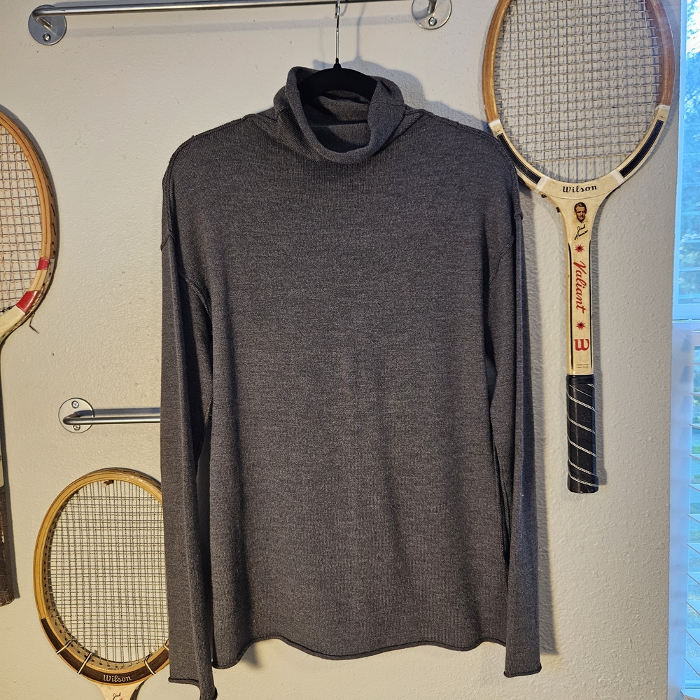 Banana Republic Charcoal Turtleneck Sweater Merino Wool